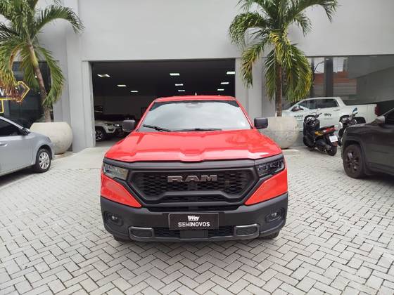 RAM RAMPAGE 2.0 HURRICANE 4 TURBO GASOLINA REBEL 4X4 AUTOMÁTICO